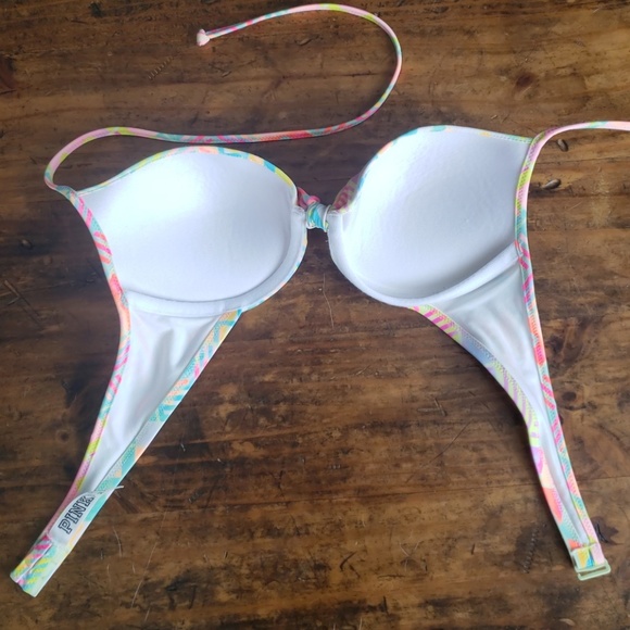 VS Pink bikini top - Picture 3 of 3
